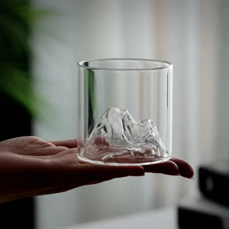 Stilingas, kūrybiškas japoniškas puodelis „Paslėptas kalnas“, 300 ml – 1 vnt.