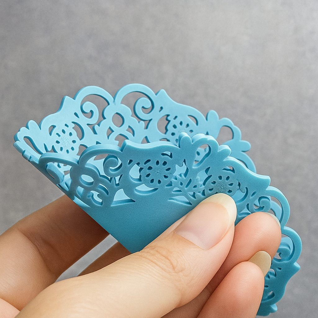 Silikoninės padėkliukai – neslystantys, karščiui atsparūs kilimėliai virtuvei ir valgomajam.