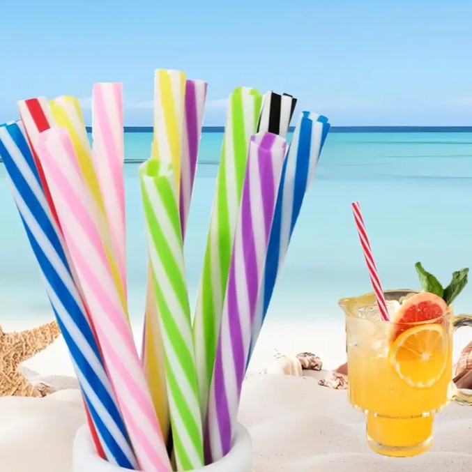 Daugkartinio naudojimo kieti šiaudeliai – 4 vnt.